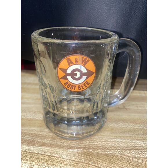 Vintage A & W Root Beer Glass Mug 4 3/8” Arrow Bullseye Logo 1940s - 1950s - Picture 1 of 5